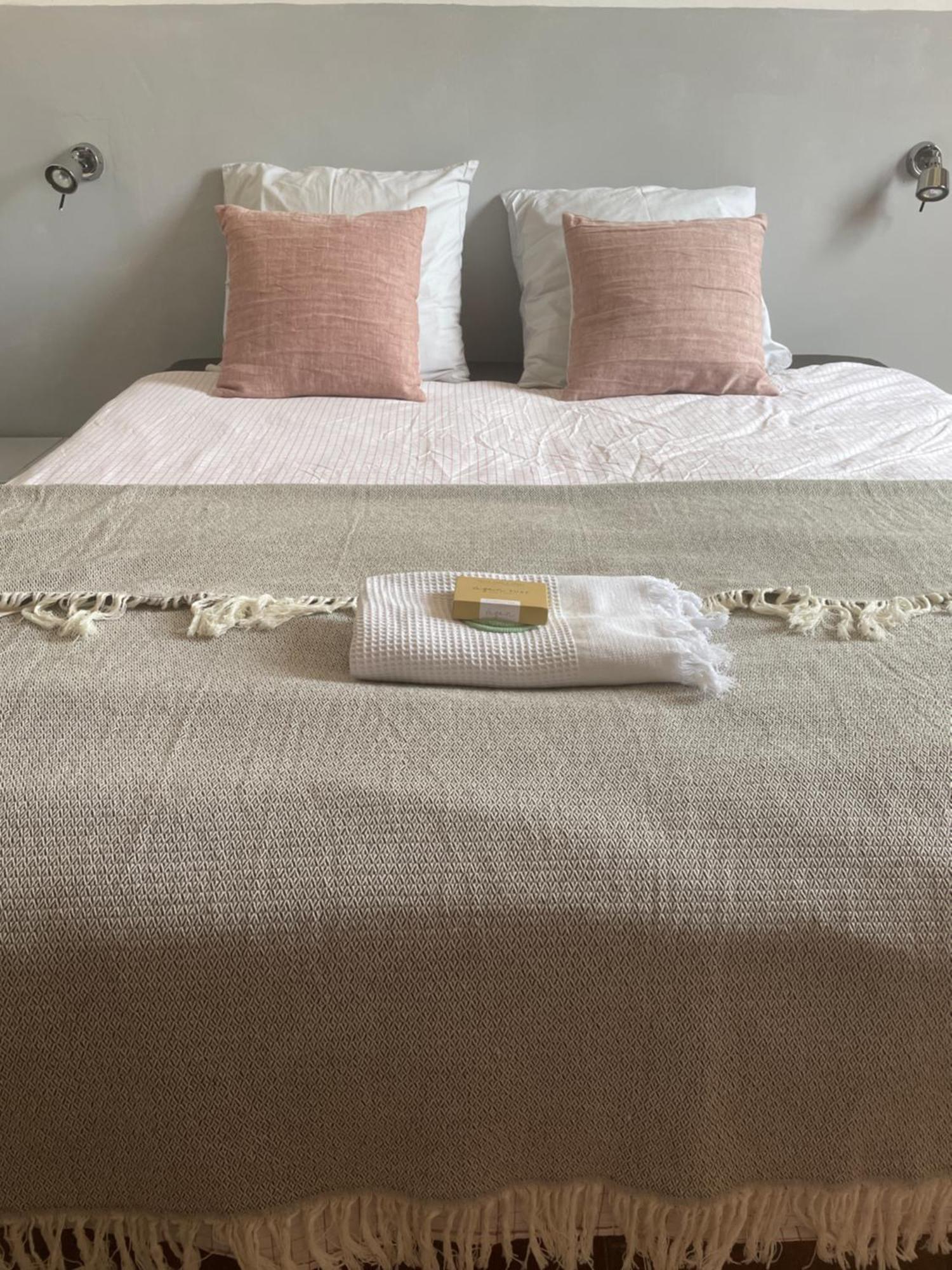 La Manufacture Royale Hotel Montolieu Ngoại thất bức ảnh